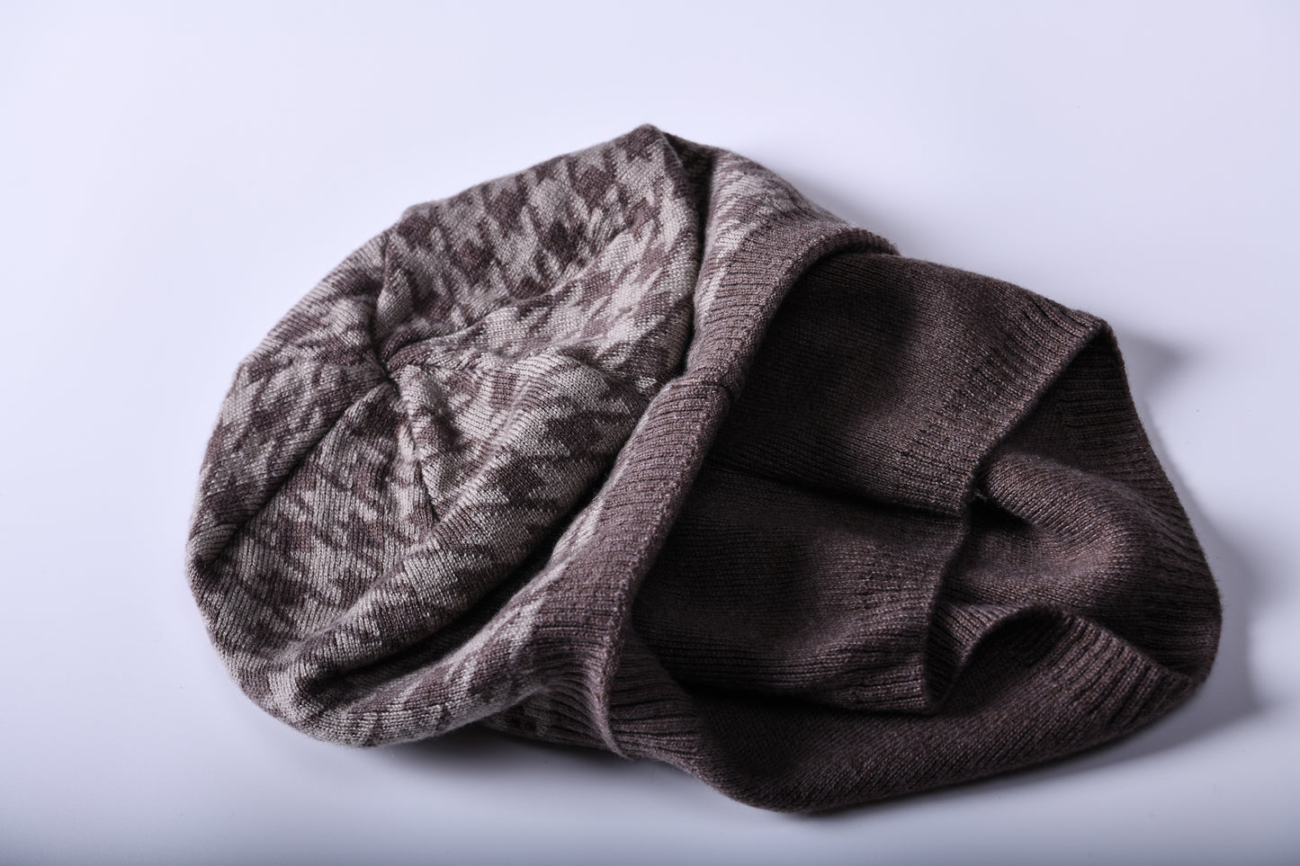 Adult Houndstooth pattern cashmere slouchy