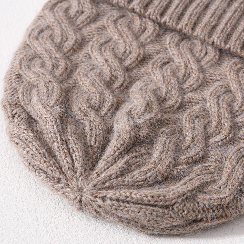 Cable cashmere beanie