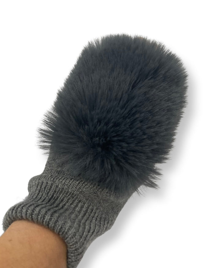 Faux fur front fingerless wool gloves