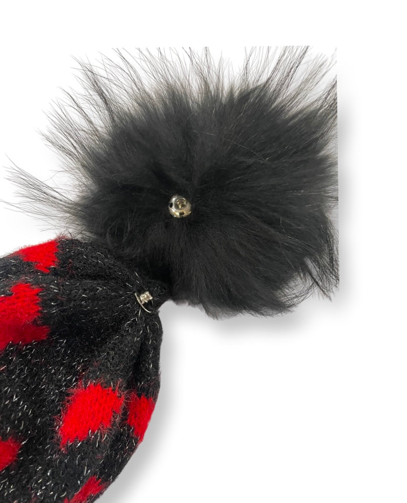 metallic heart printed hat