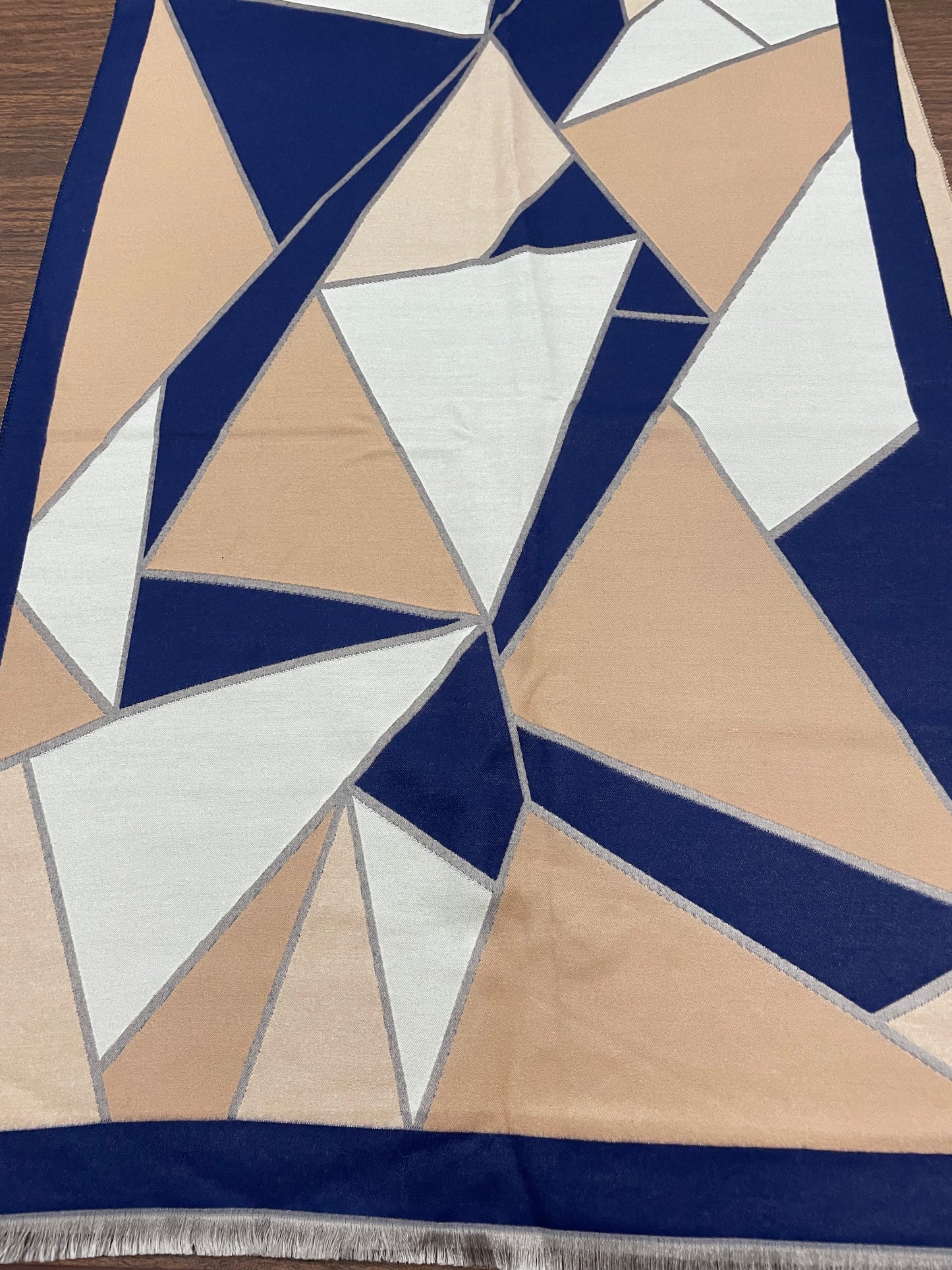 Large pattern blanket scarves  s