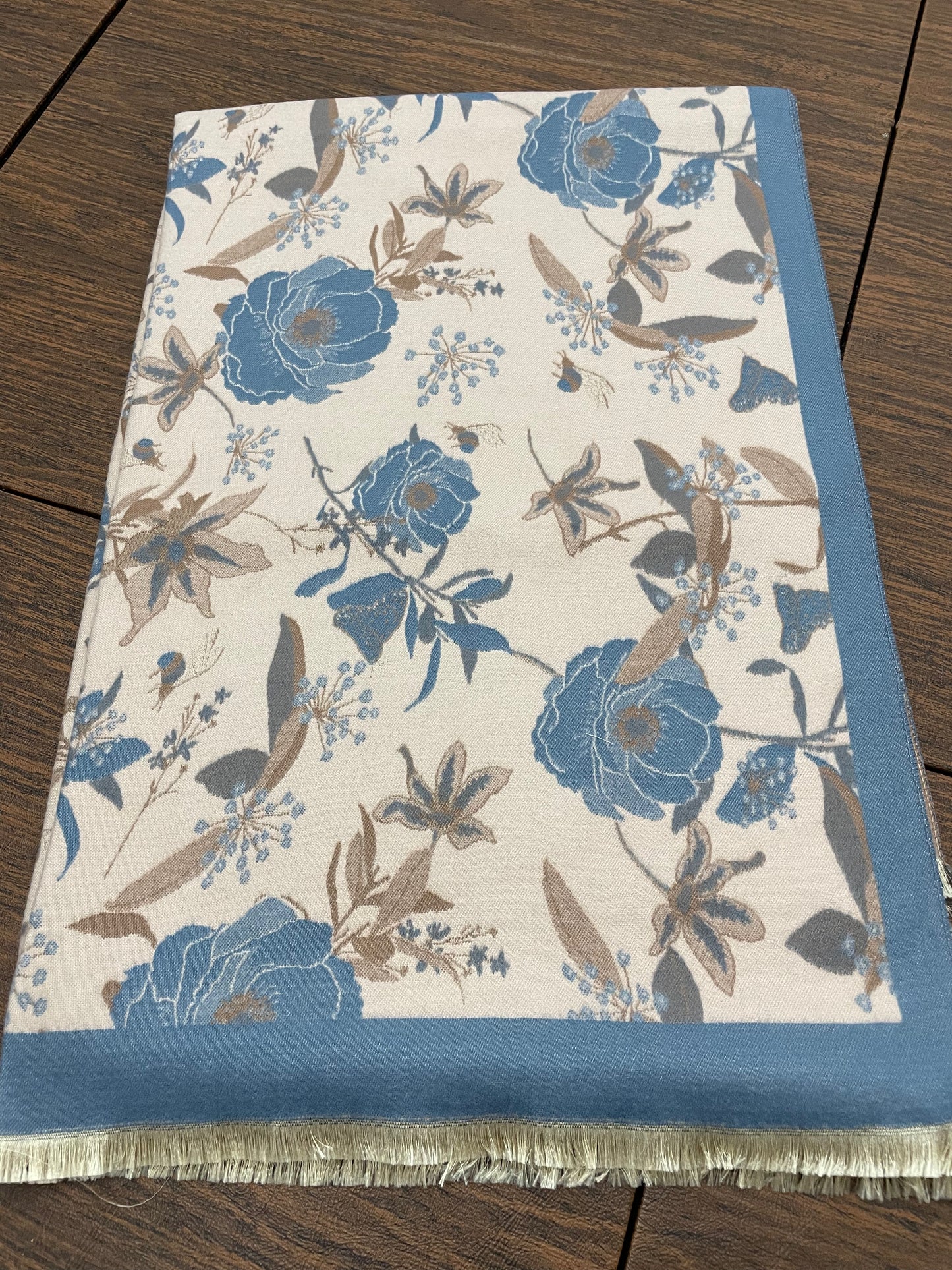 Large pattern blanket scarves  s